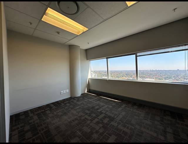 308M² OFFICE TO LET IN SANDTON CENTRAL